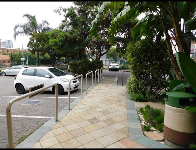 496M² OFFICE FOR SALE IN FERNDALE